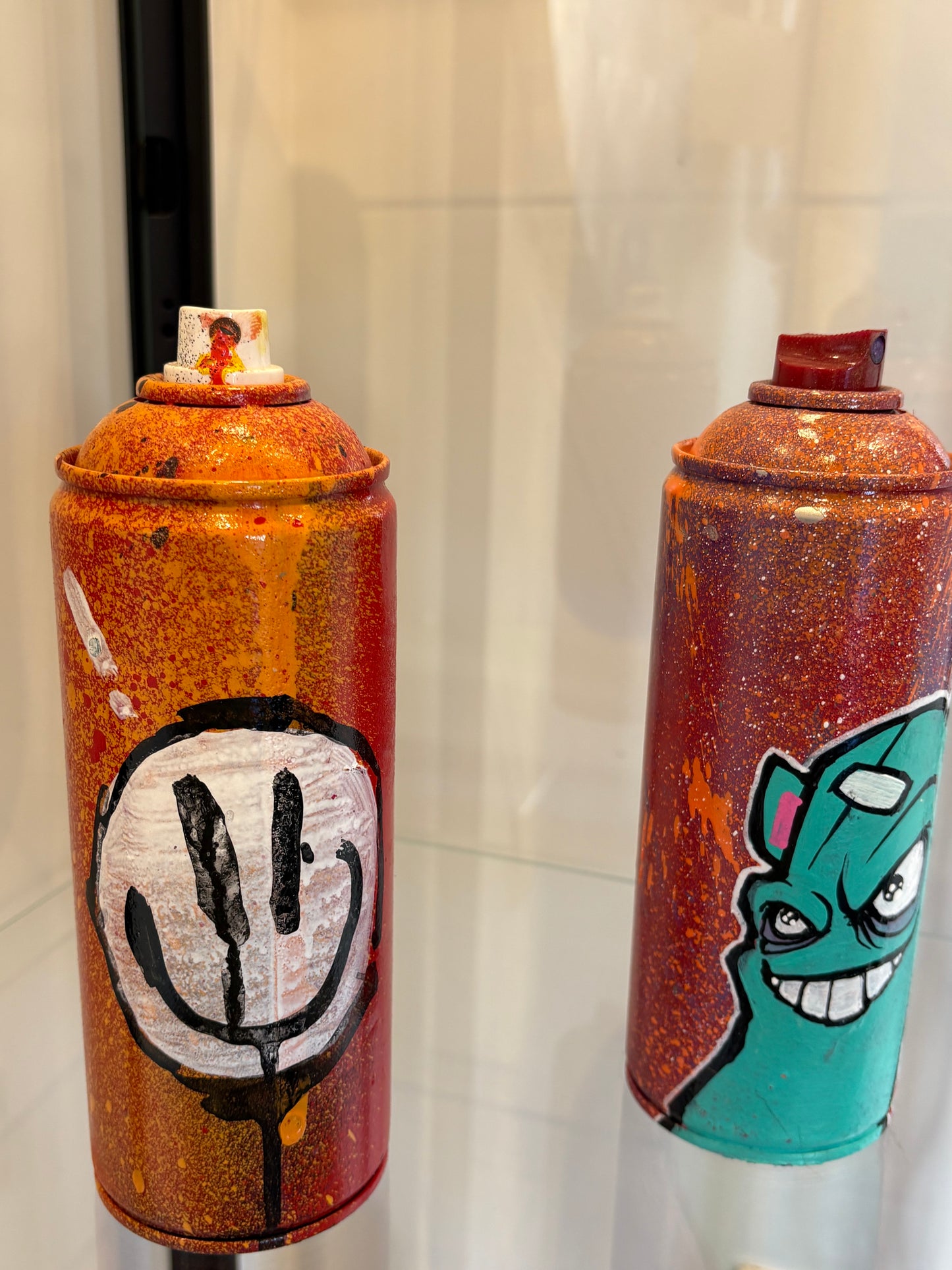The Vandal Spray Can - Hoakser