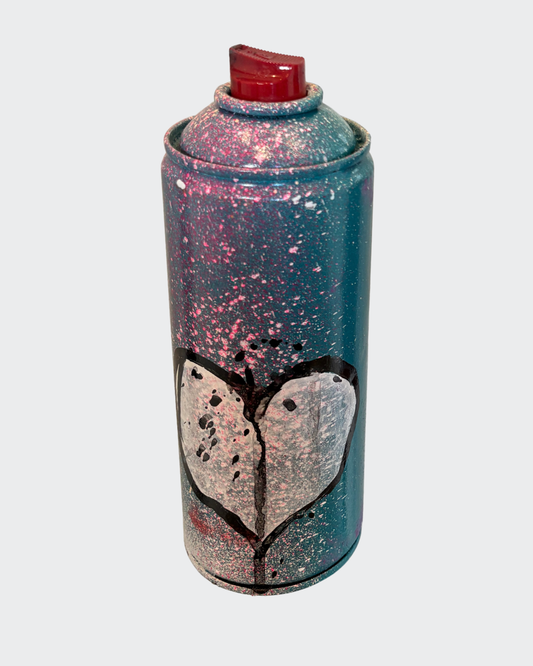The White Heart Spray Can - Hoakser